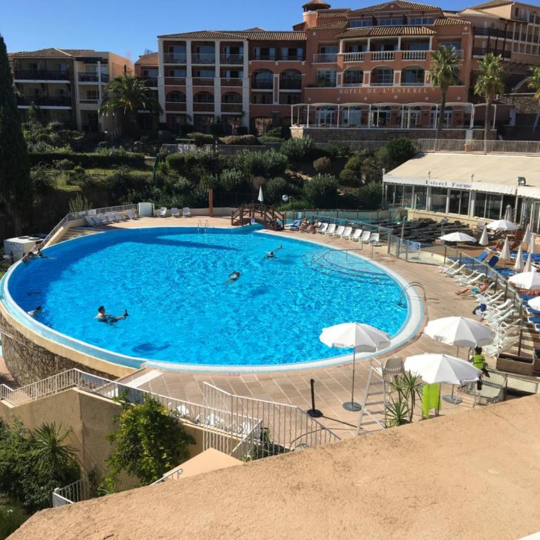 Joli meublé T2 au Cap Esterel vue Esterel et mer - Appartement 1 Chambre - 3