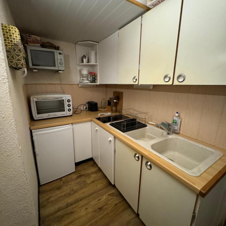 Appartement chalet 4-6 personnes au pied des pistes - Apartamento de 1 dormitorio - 2