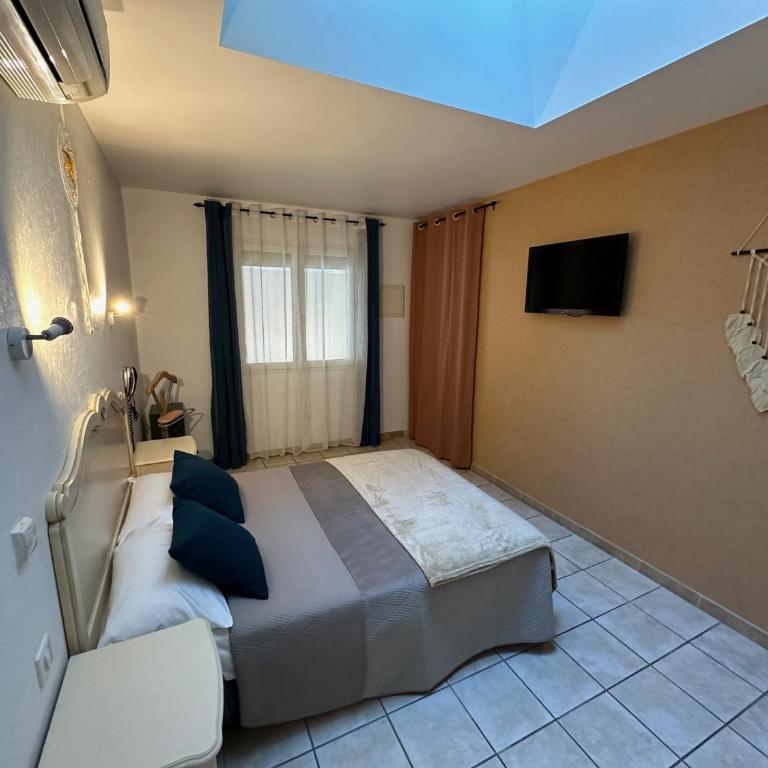 Hotel Chiffre - Appartement - Rez-de-Chaussée - 5