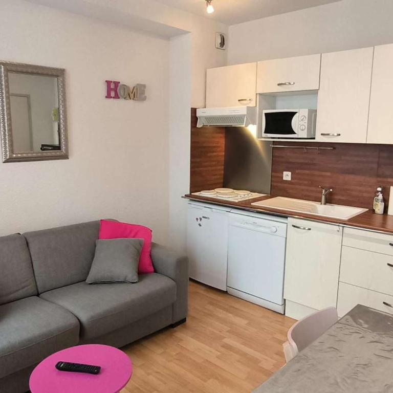 Appartement lumineux avec balcon, parking et casier à skis - FR-1-812-17 - Appartement - 10