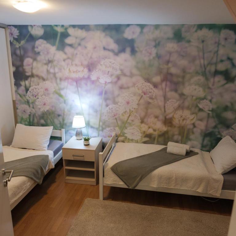 Apartman Emina - Two-Bedroom Apartment - 2