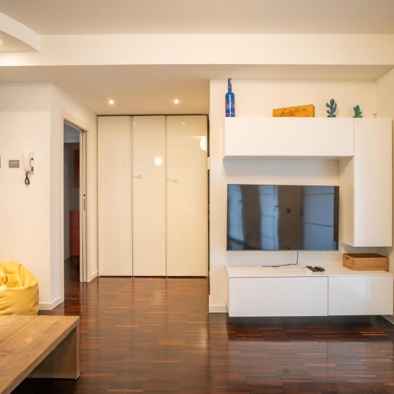 Lecco Center - Authentic yet modern retreat - Appartamento - 5