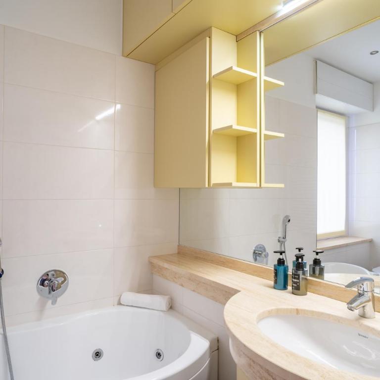 Lecco Center - Authentic yet modern retreat - Appartamento - 16