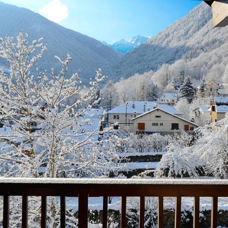 La plus belle vue de Luchon, MENAGE INCLUS - One-Bedroom Apartment - 9