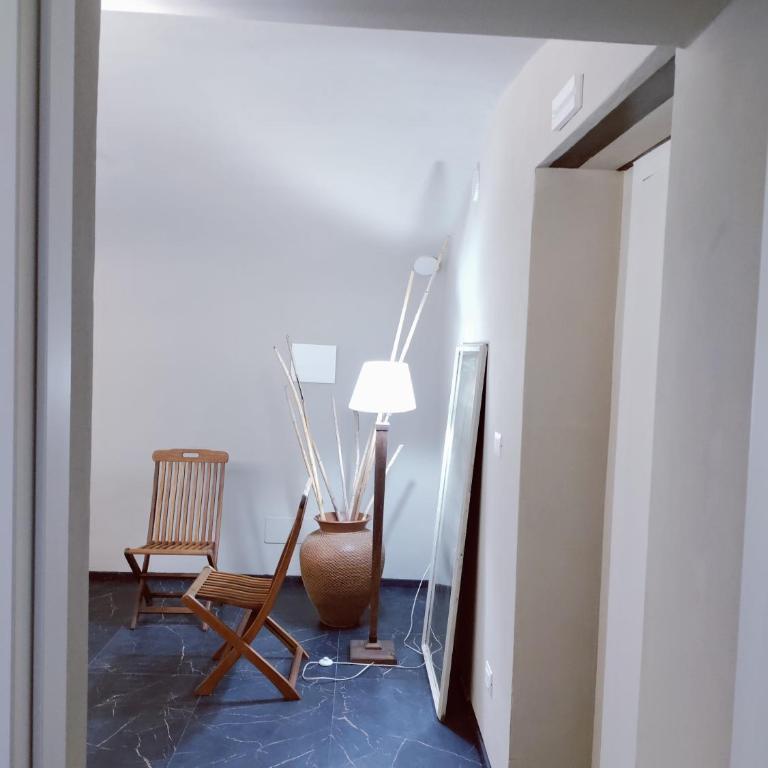 PALAZZO TESTA - LOCAZIONE TURISTICA - Camera Queen con Vasca Idromassaggio - 31