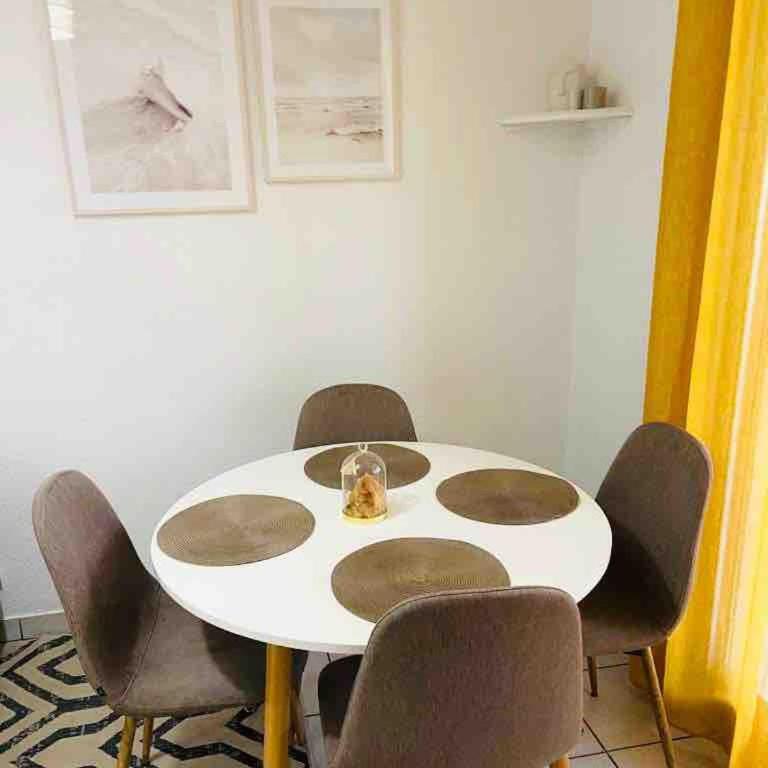 Charming apartment 100m from the beach - Apartment mit 1 Schlafzimmer - 4