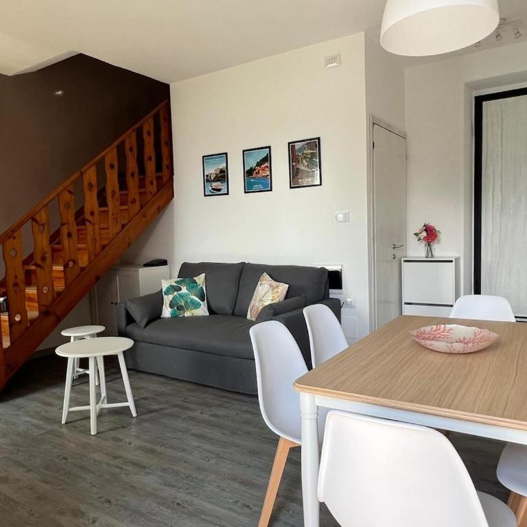 SUNSET HOUSe AIR CON Large Balcony, Unbeatable view and Peace - Appartamento con 2 Camere da Letto - 6