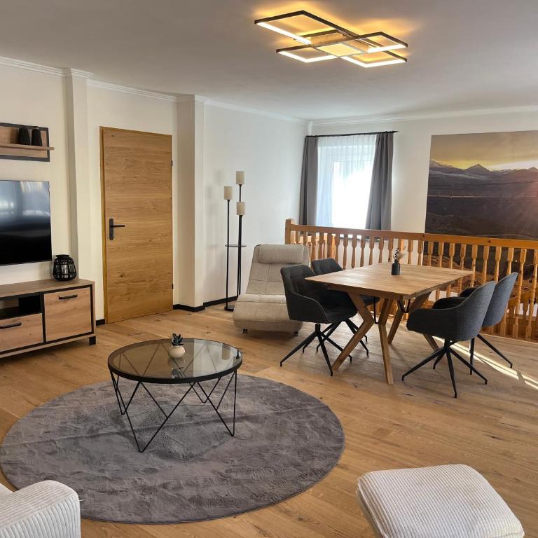 Bergblick Appartements - Superior Apartment mit Balkon - 14