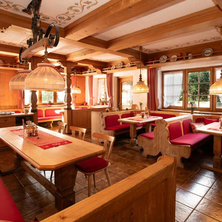 Alpen Hotel Martin - Doppelzimmer mit Balkon - 6