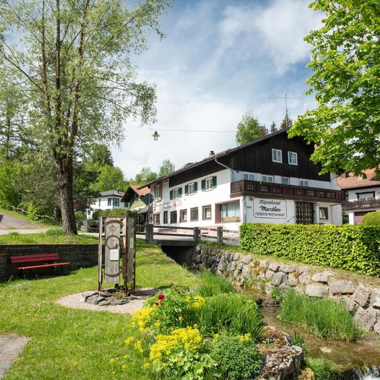 Alpen Hotel Martin - Zweibettzimmer - 8