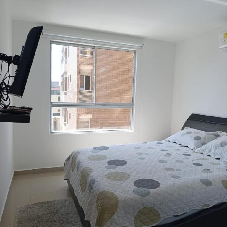 MODERNO Y ACOGEDOR Apartamento A UNOS PASOS DEL CENTRO COMERCIAL BUENAVISTA - Apartamento de 2 dormitorios con balcón - 22