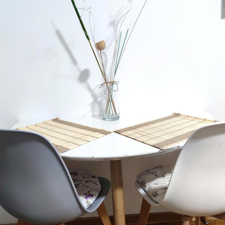 Boho-Style Apartment in the city center - One-Bedroom Apartment - 5