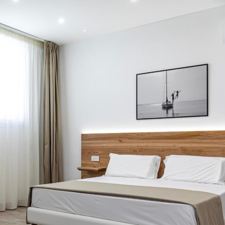 Sabbia Tropea Apartments and Rooms - Deluxe Double Room - 4