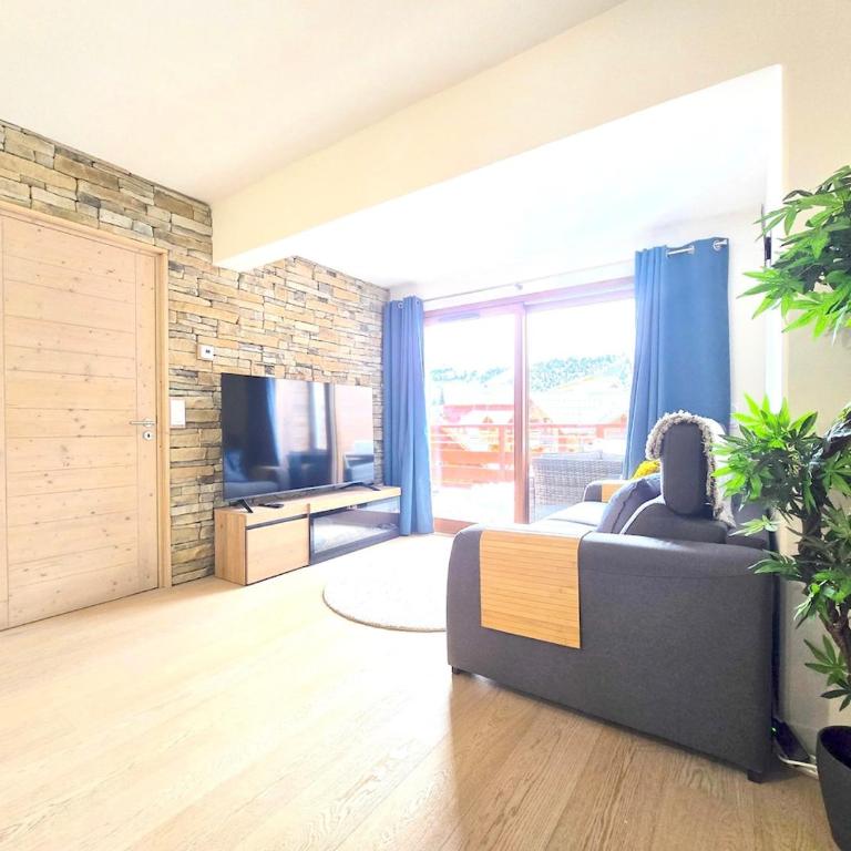 Incroyable T2 neuf et spacieux - Garage privé - Two-Bedroom Apartment - 8