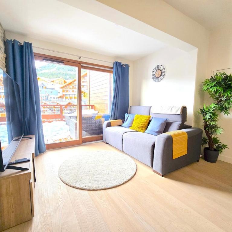 Incroyable T2 neuf et spacieux - Garage privé - Two-Bedroom Apartment - 14