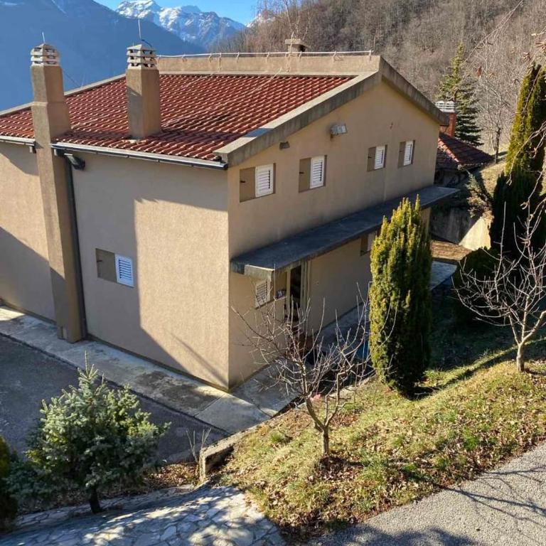Etno Smocje Kolasin - Vila sa 2 Spavaće Sobe - 3