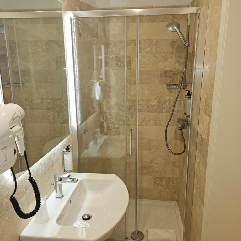 ACA Hotel Viminale - Economy Double Room - 3