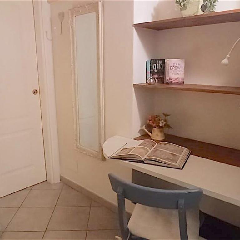 Amo e Flo - Appartamento con 2 Camere da Letto - 53