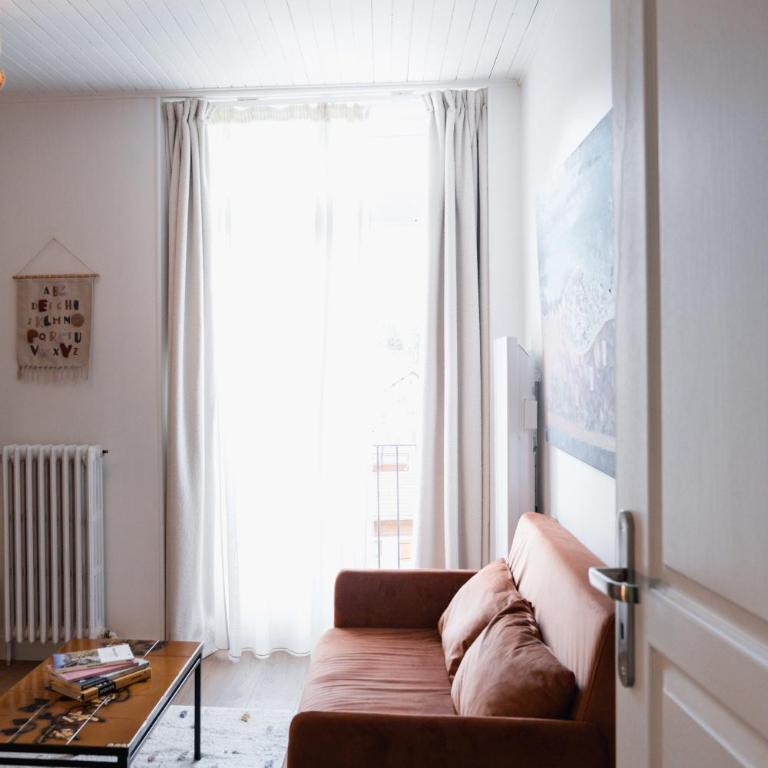Hôtel Maison Doron - Chambre Familiale - Vue sur Montagne - 5