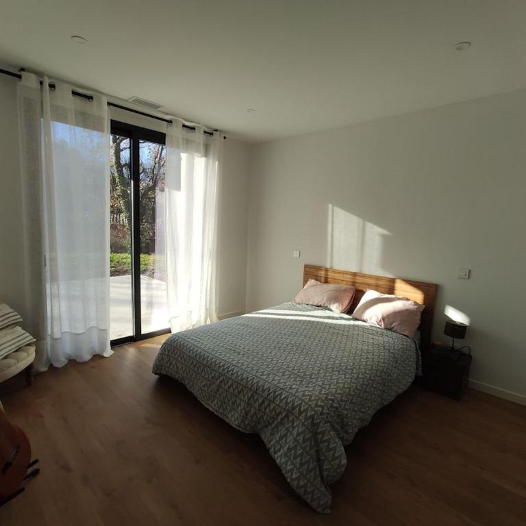 Villa avec piscine au milieu des bois - Villa - 24
