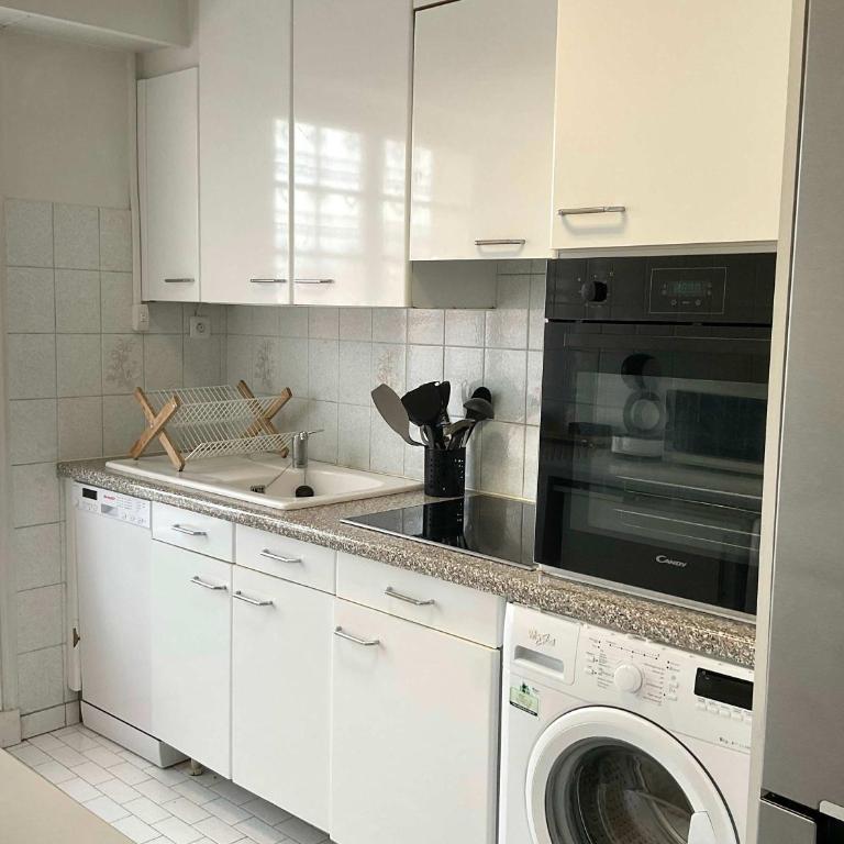 Lympia - one bedroom apartment near the port - Appartement - 8