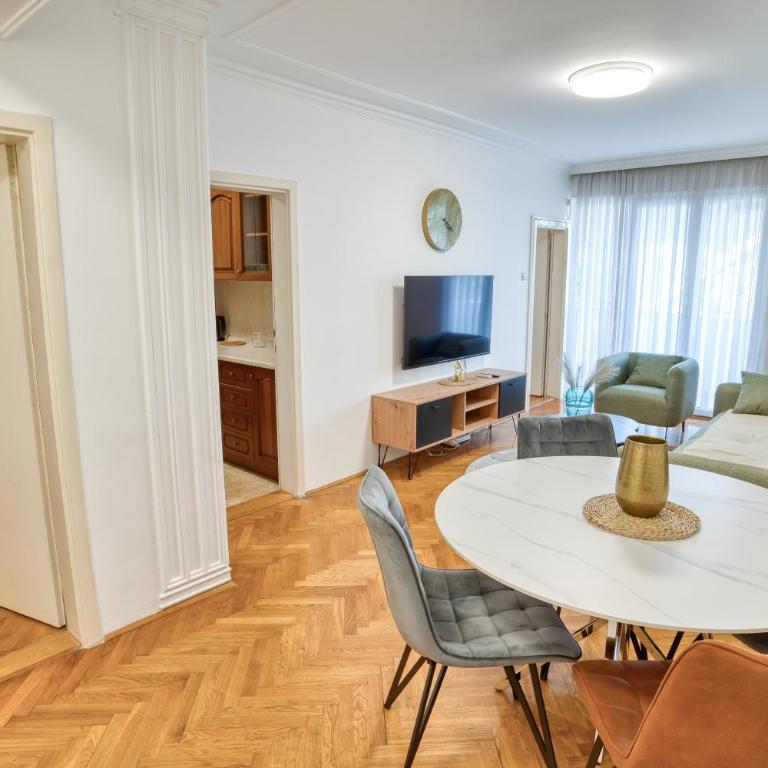 Azurium Budva - Apartman sa 2 Spavaće Sobe - 19