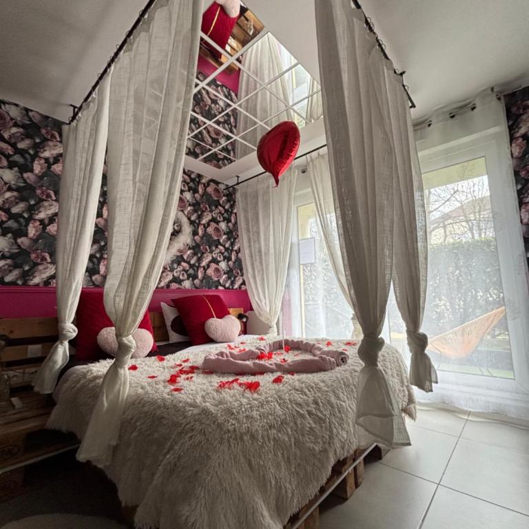 Romantisme et glamour 2 avec spa , clim et jardin - Appartamento con 1 Camera da Letto - 10