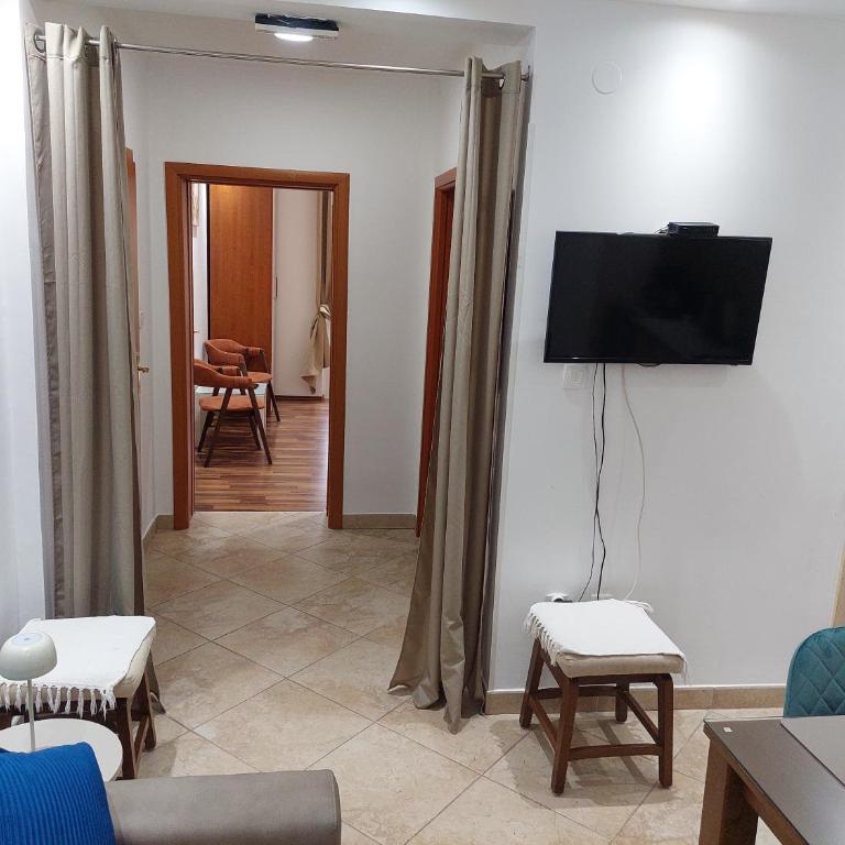 Apartments Nancy - Apartman s 1 Spavaćom Sobom, Balkonom i Pogledom na More - 6