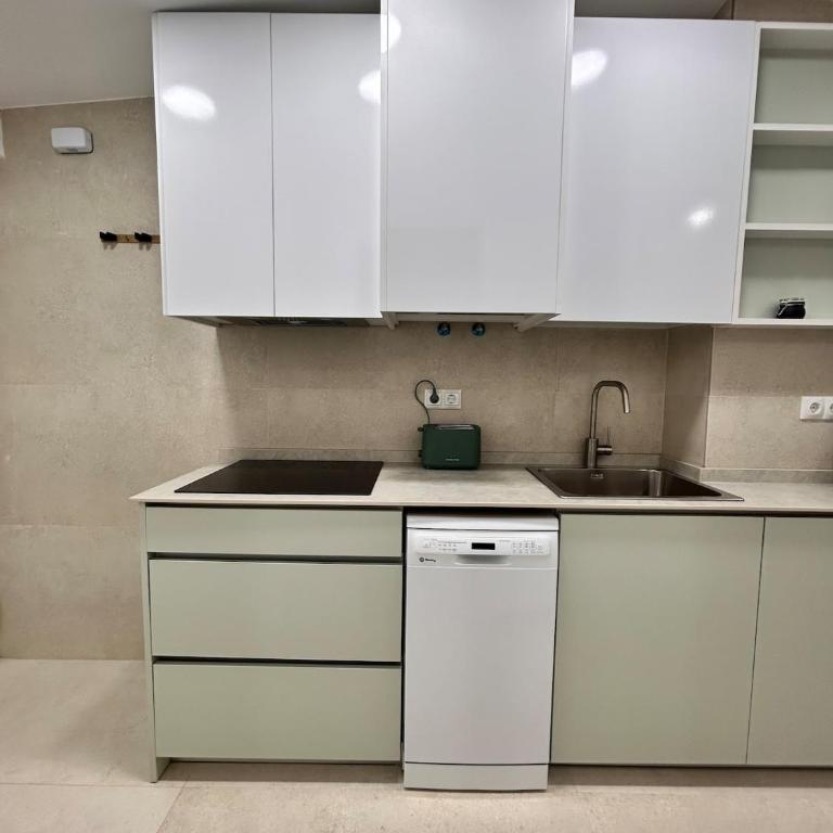 AeroSuites103 Alojamiento Madrid - One-Bedroom Apartment - 5