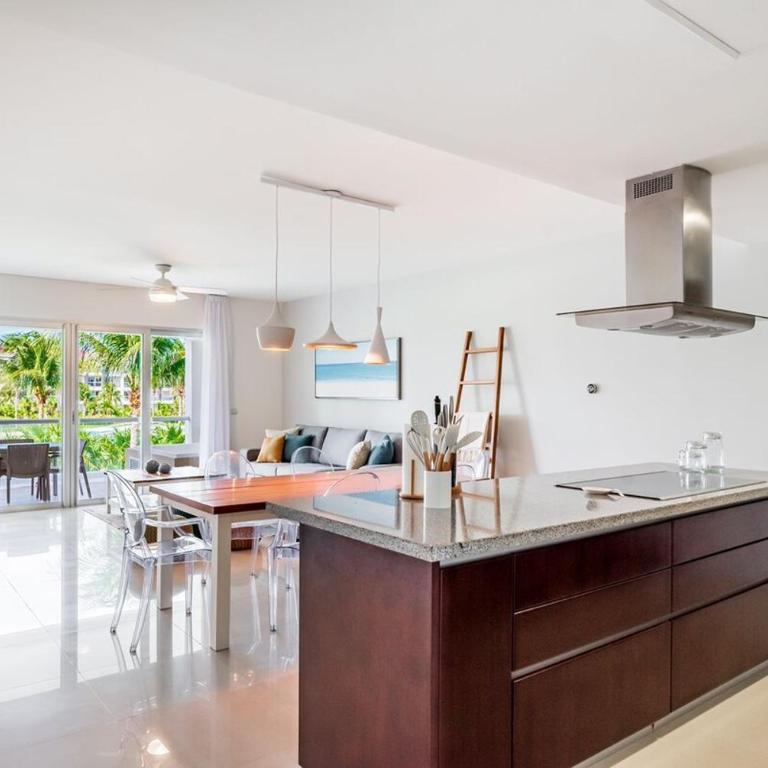 Luxury Ocean view condo in Mareazul Beach front - Almajuma House - Two-Bedroom Apartment - 18
