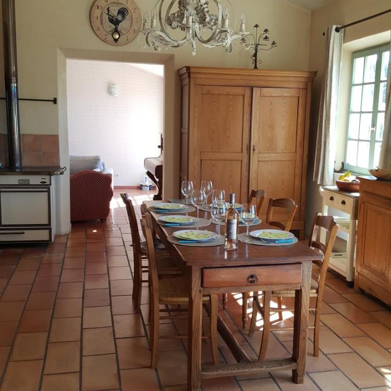 Mas Chamarel à Sanary-sur-Mer au milieu des vignes et oliviers - Villa - 33