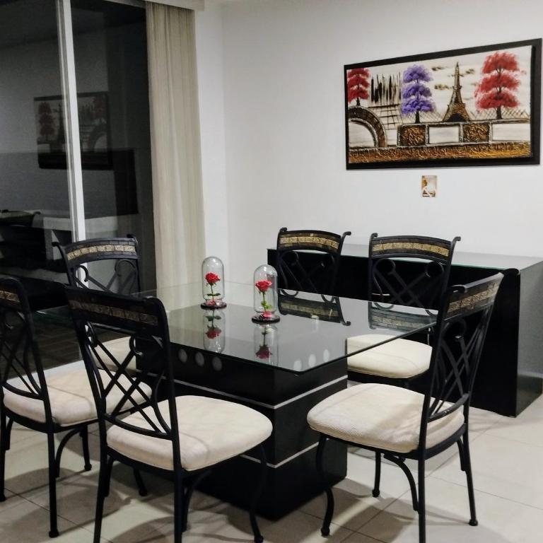 Ϲasa Amazcala Beautiful House in Zibata Golf Club - Three-Bedroom House - 2