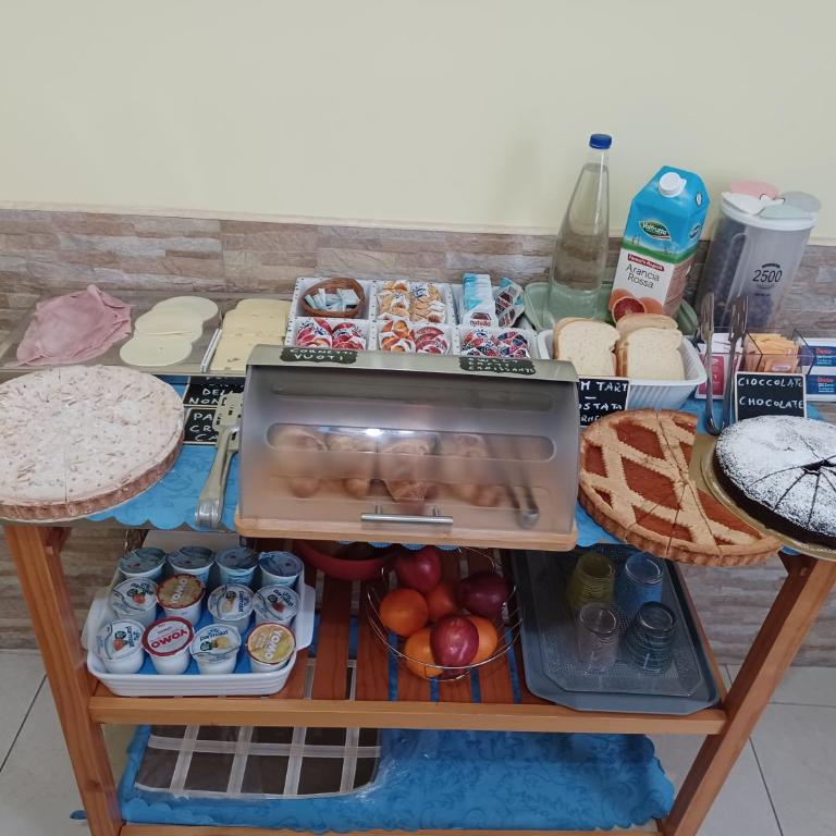 B&B Quattro Palazzi Napoli Centro - Camera Matrimoniale - 8