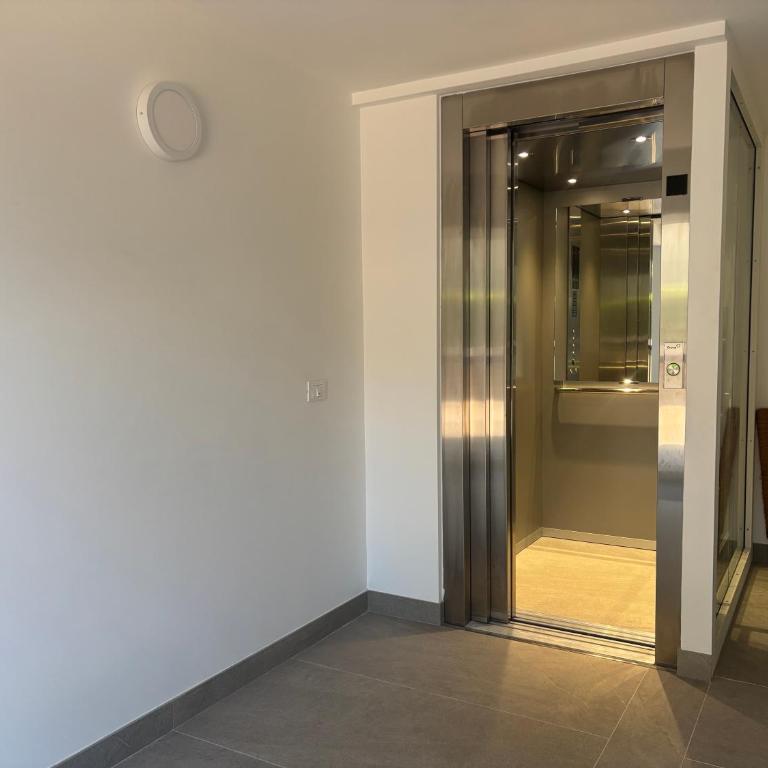 Cozy Corner Treviso Station #4 - Apartamento de 2 dormitorios con balcón - 24