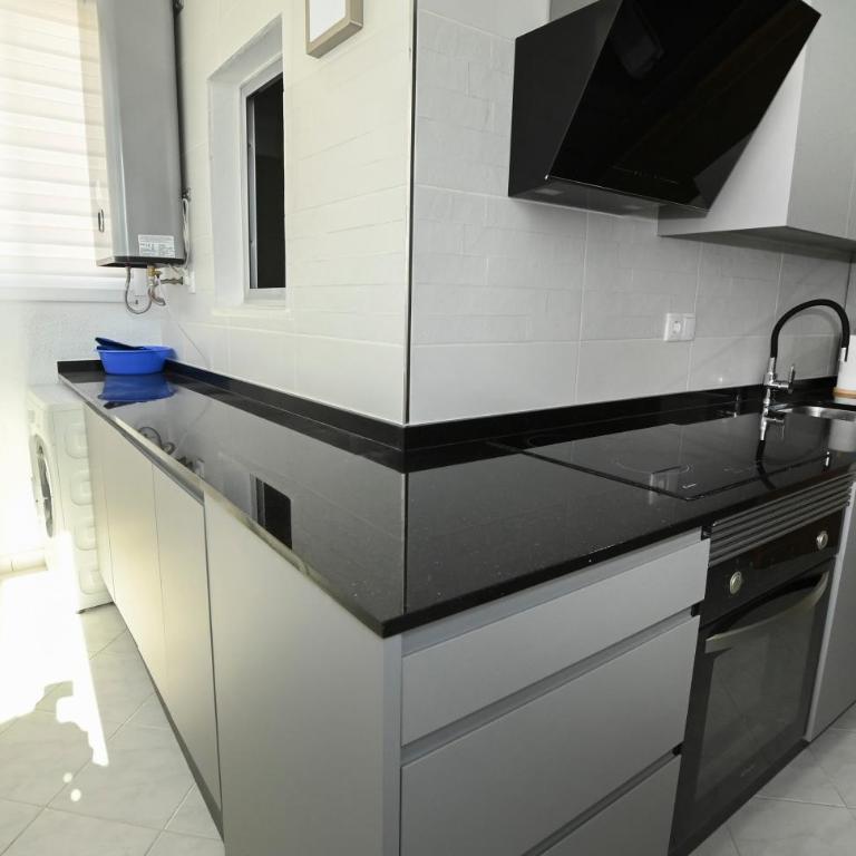 EDIFICIO IFACH III - Apartamento con balcón - 14
