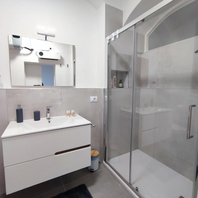 Home Giulia - Appartamento - 22