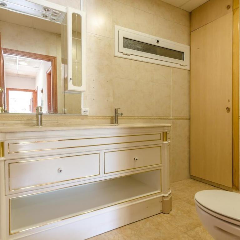 Family Vacation Casita - Three-Bedroom Apartment - 17