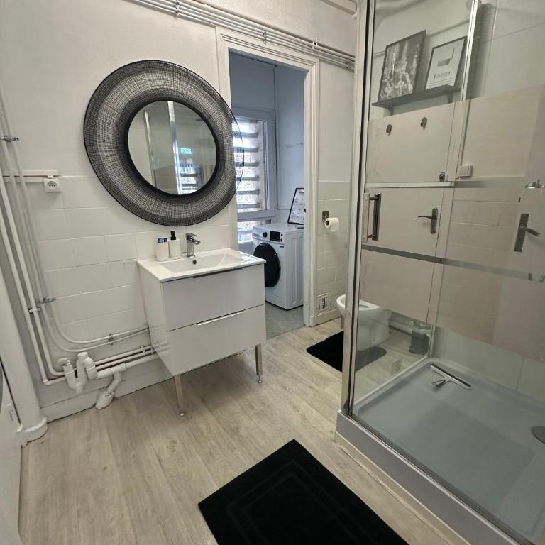 Appartement cosy en centre ville de Dunkerque avec balcon & parking avec portail privé - place non nominative - Apartment mit 1 Schlafzimmer - 15