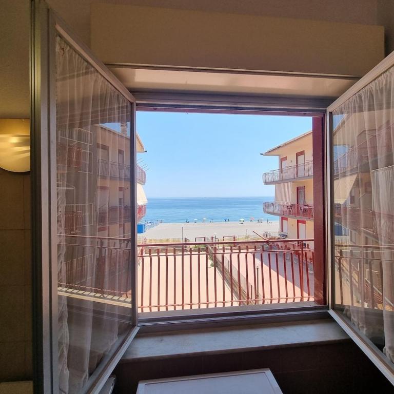 Miramare House - Proppro SRL - Mascali - Appartamento con 1 Camera da Letto e Vista Mare - 16