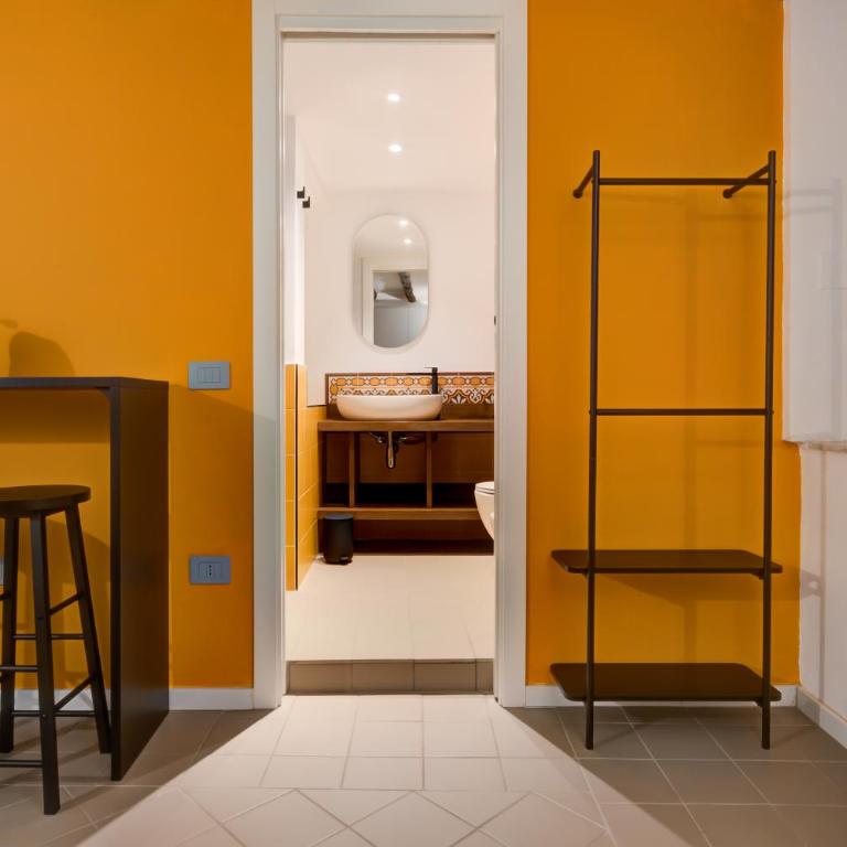 Tra i vicoli di Napoli, La Olivella design e amore - Appartamento con 2 Camere da Letto - 17