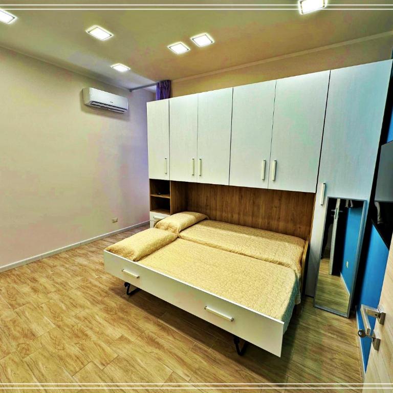 La Dolce Vita Napoletana Centro Storico - Appartamento con 2 Camere da Letto - 9