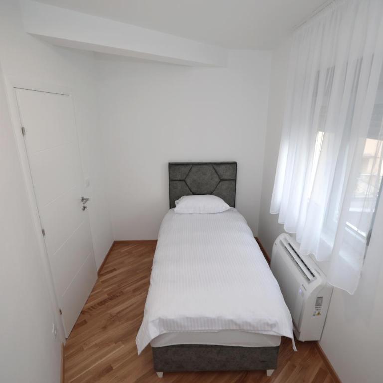 Apartman Dentalux 4 - Apartman sa 2 Spavaće Sobe - 6