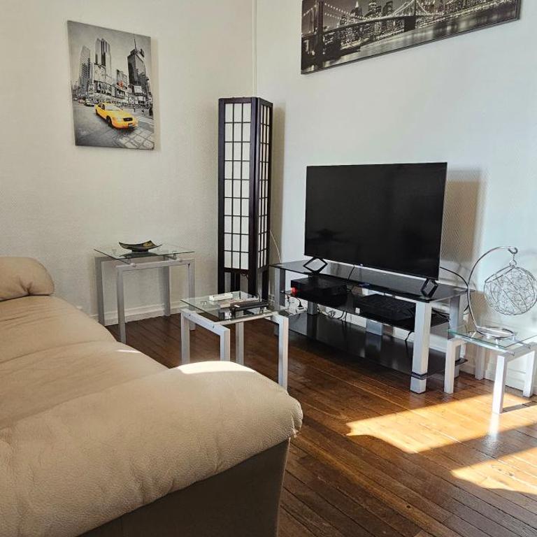 Appartement F2 Orléans 42m2, parking, 4 couchages et lit bébé - One-Bedroom Apartment - 13