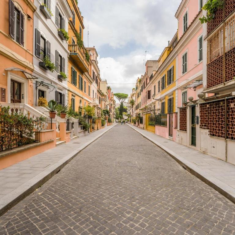 The British Corner, Central Cozy Loft with Garden 10 Min From Center - Appartamento con 1 Camera da Letto - 20