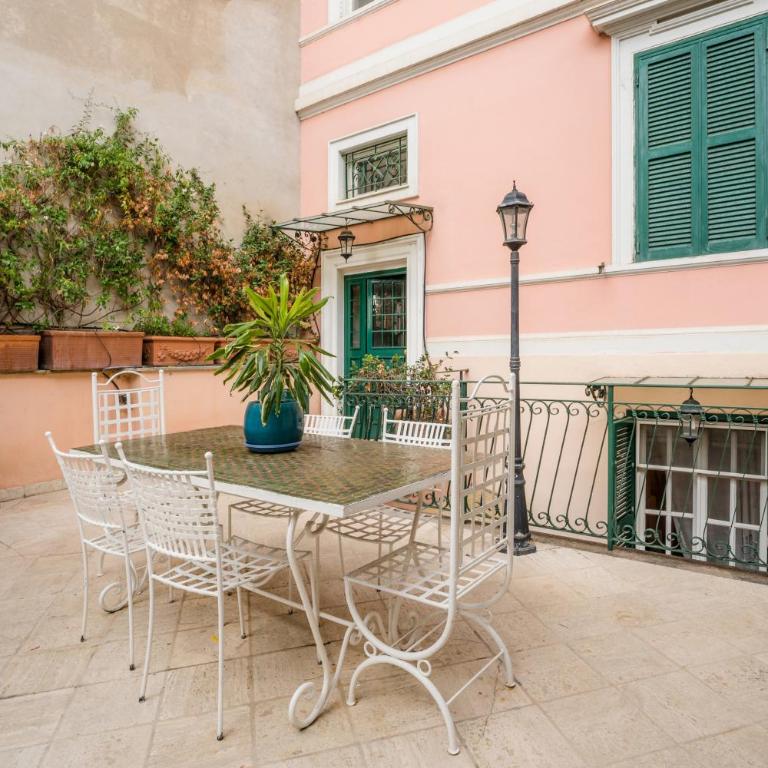 The British Corner, Central Cozy Loft with Garden 10 Min From Center - Appartamento con 1 Camera da Letto - 6