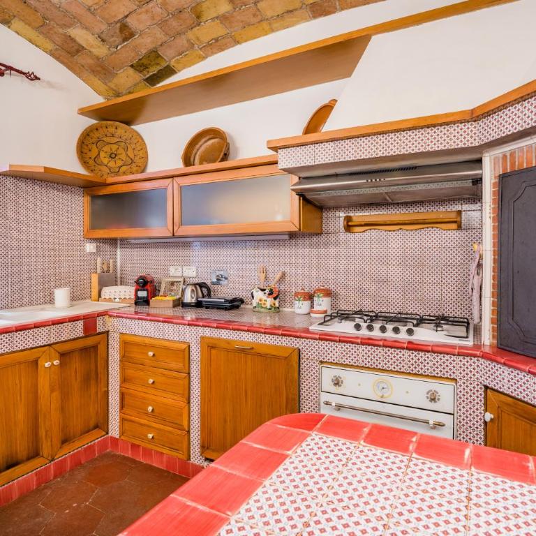 The British Corner, Central Cozy Loft with Garden 10 Min From Center - Appartamento con 1 Camera da Letto - 14