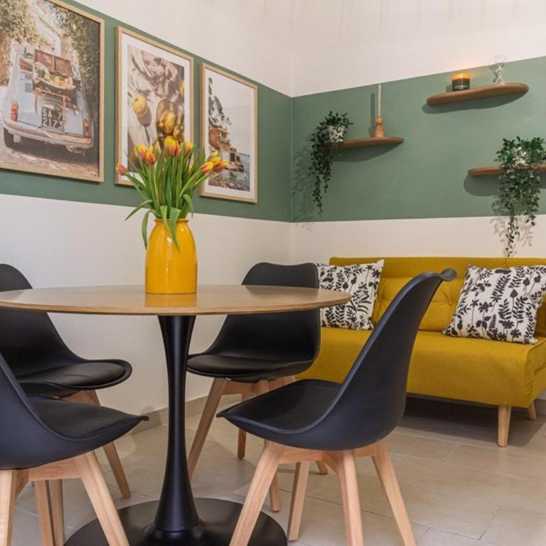 Airport Area Apartment With Free Parking - One-Bedroom House - 5