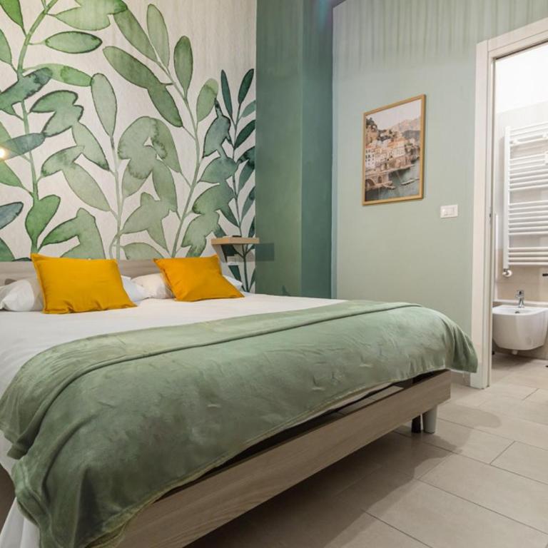 Airport Area Apartment With Free Parking - One-Bedroom House - 7