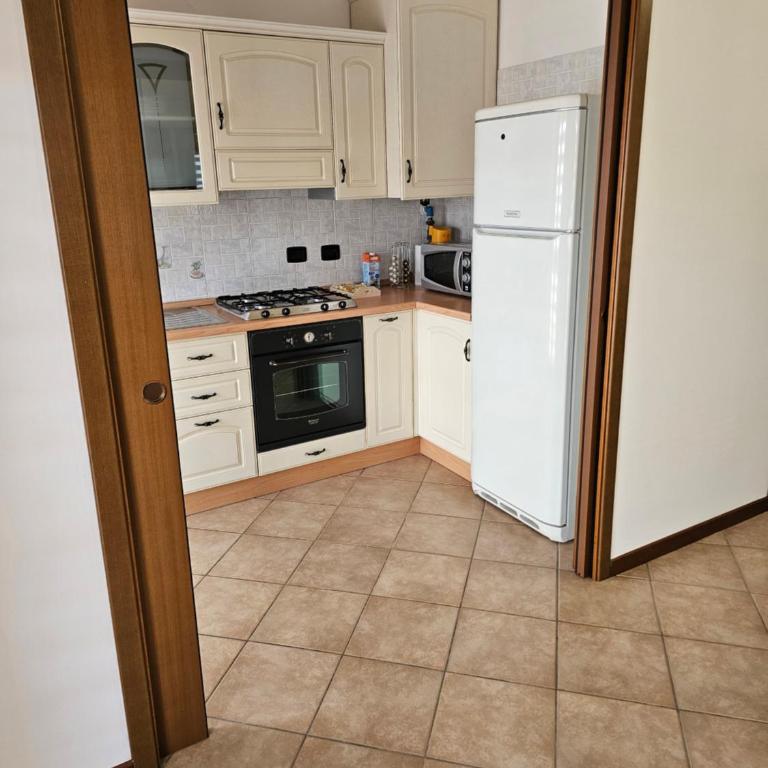Dimora del Borgo - Airport - Appartamento con 2 Camere da Letto - 9