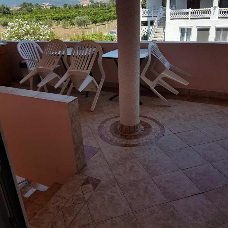 Family Apartments Pepic - Three-Bedroom Apartment - 3